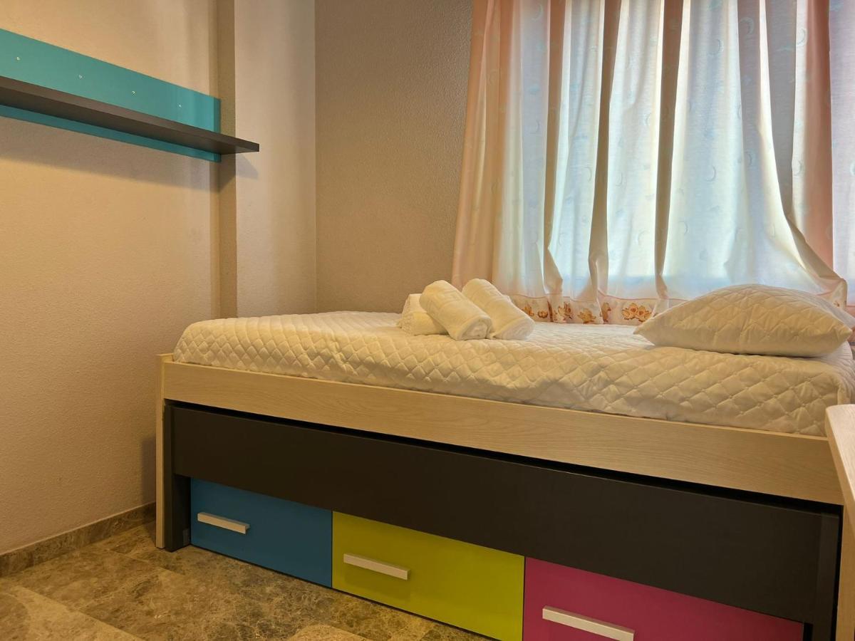 Piso Familiar Con Perfecta Ubicacion Apartment Cordoba Ngoại thất bức ảnh